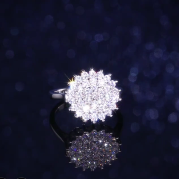 Bridal flower 🌸 ring for girls/women, With sparkling jewels - Image 2