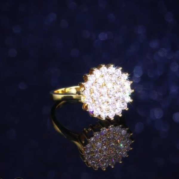 Bridal flower 🌸 ring for girls/women, With sparkling jewels - Image 3